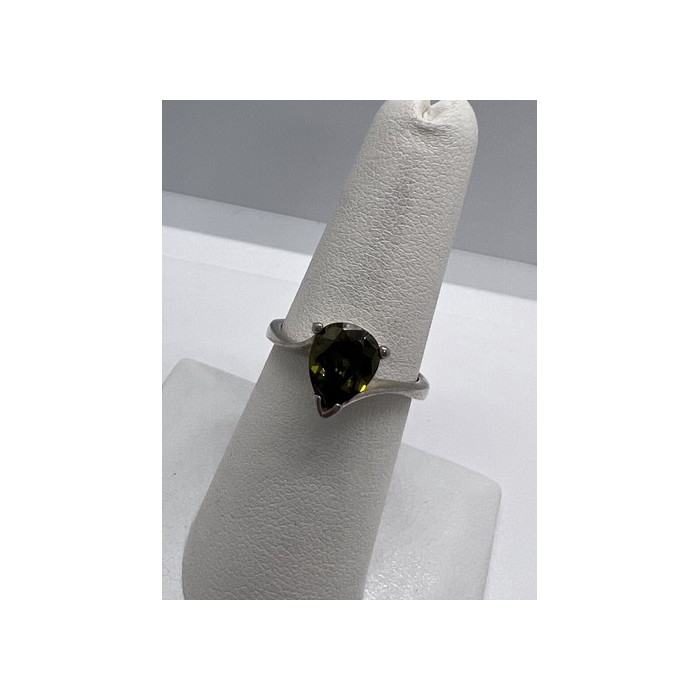925 Sterling Silver CZ Ring Size 6.5
