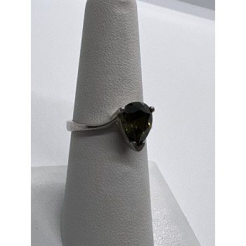 925 Sterling Silver CZ Ring Size 6.5