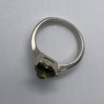 925 Sterling Silver CZ Ring Size 6.5