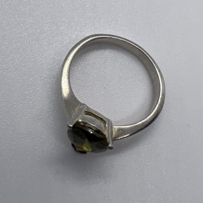 925 Sterling Silver CZ Ring Size 6.5
