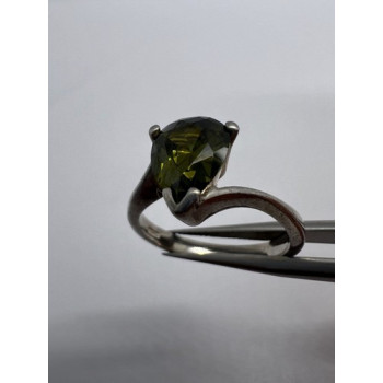 925 Sterling Silver CZ Ring Size 6.5