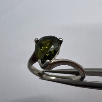 925 Sterling Silver CZ Ring Size 6.5