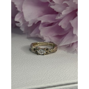 925 Sterling Silver Beryl & Marcasite Ring Size 7