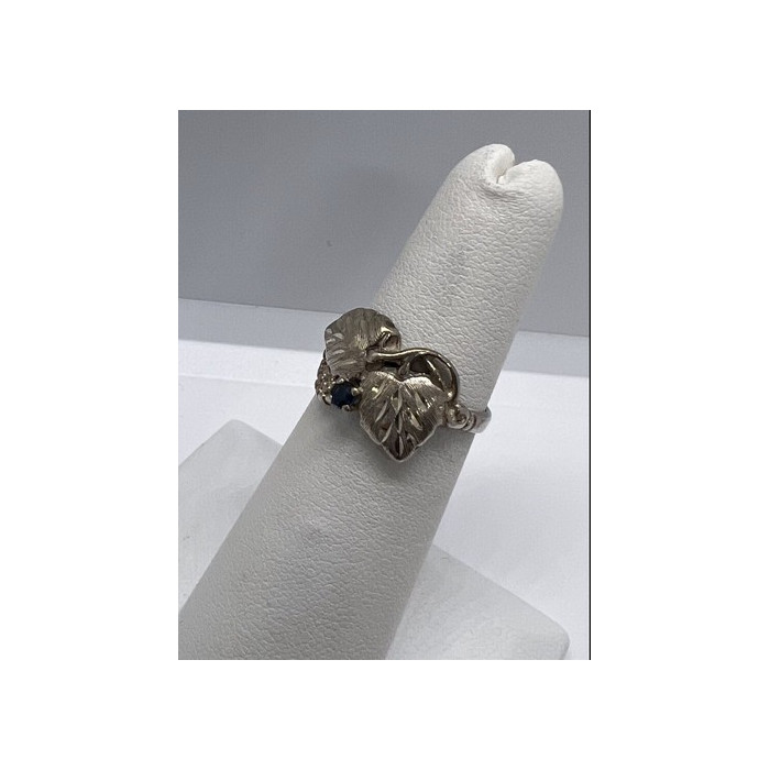 925 Sterling Silver Sapphire Ring Size 4.5