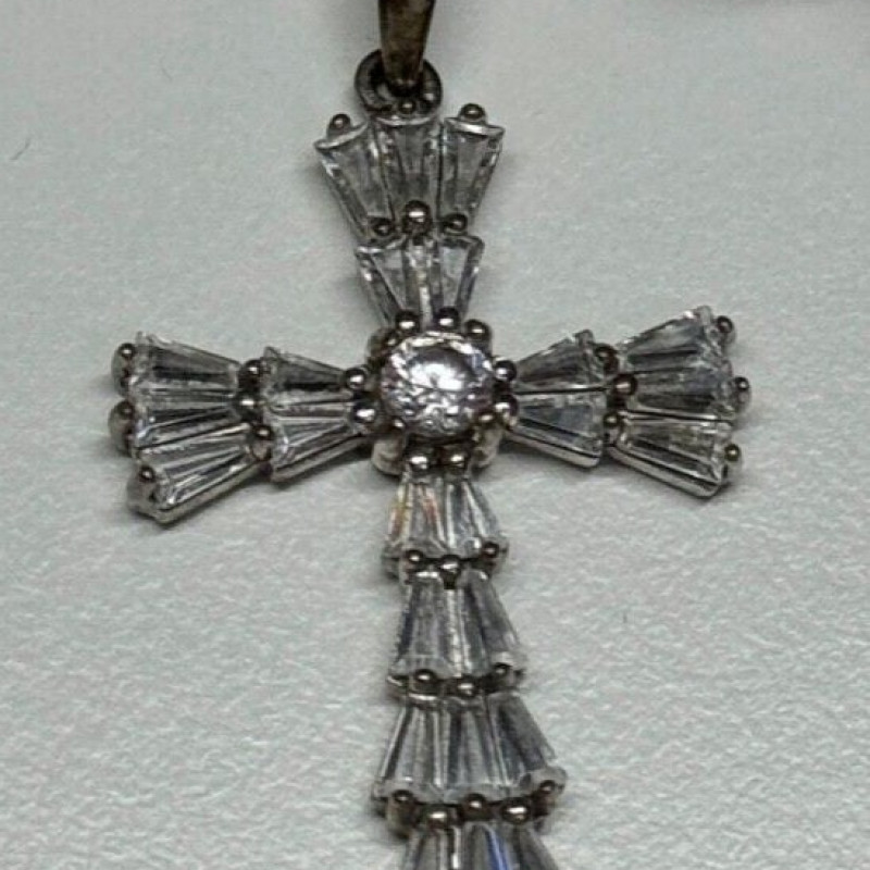 925 Sterling Silver CZ Cross