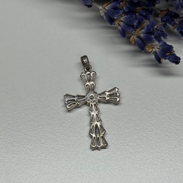 925 Sterling Silver CZ Cross