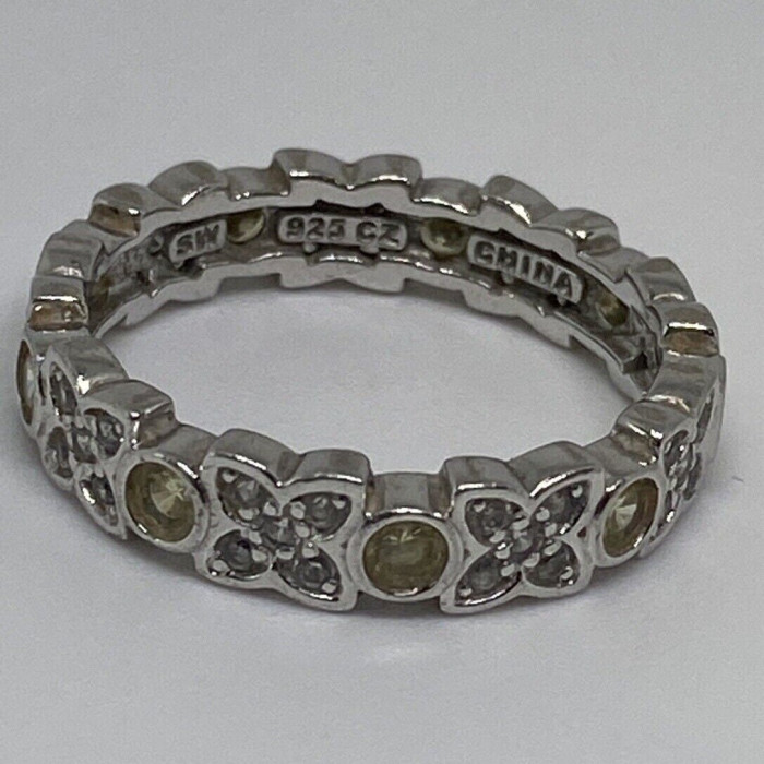 925 Sterling Silver CZ Ring Size 7