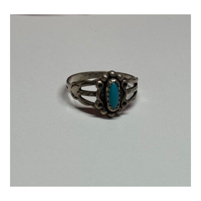 925 Sterling Silver Turquoise Ring Size 4
