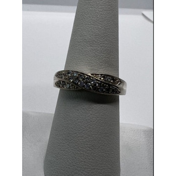 925 Sterling Silver & CZ Ring Size 7.5