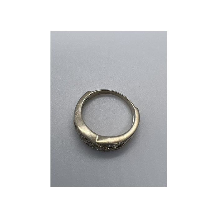 925 Sterling Silver & CZ Ring Size 7.5