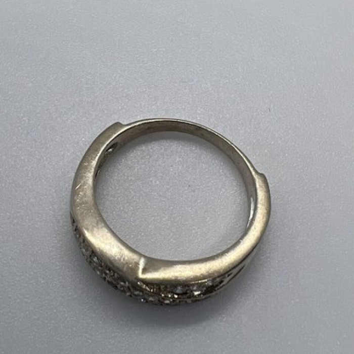925 Sterling Silver & CZ Ring Size 7.5