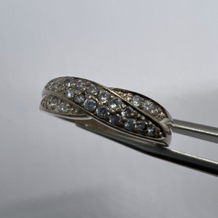 925 Sterling Silver & CZ Ring Size 7.5