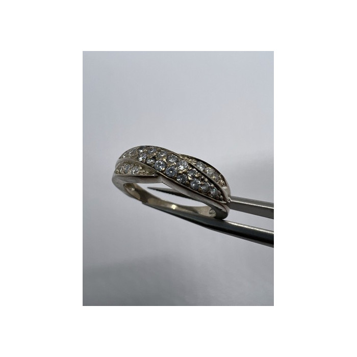 925 Sterling Silver & CZ Ring Size 7.5