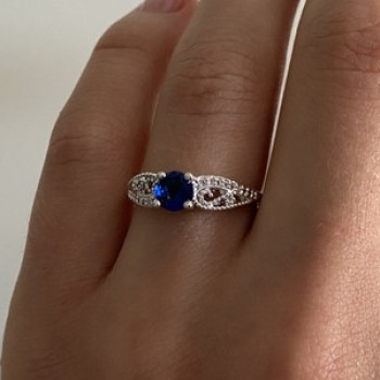 925 Sterling Silver Blue & White CZ Ring Size 7