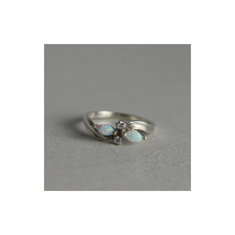 925 STERLING SILVER OPAL & CZ RING SIZE 6.5