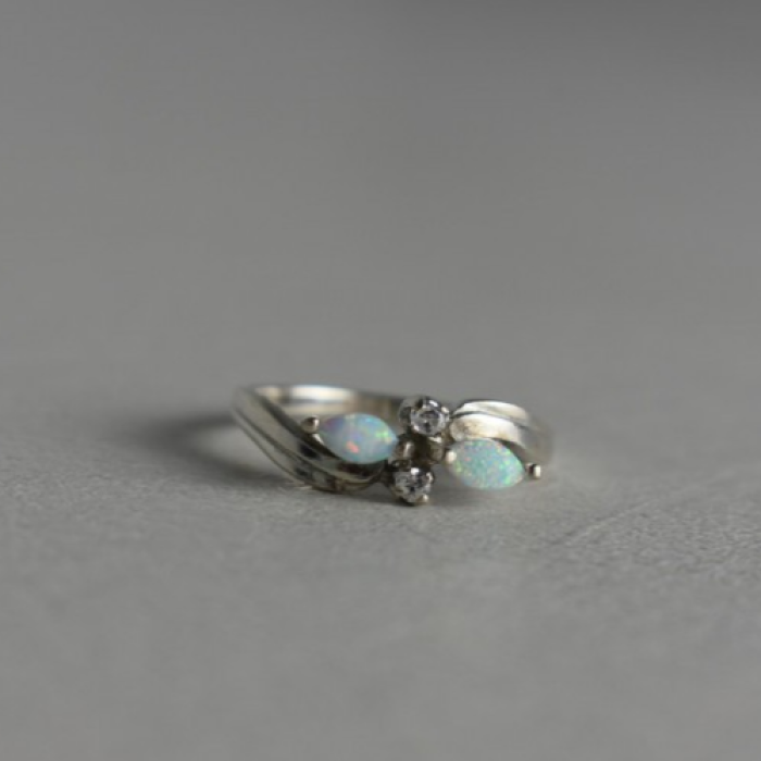 925 Sterling Silver Opal & CZ Ring Size 6.5