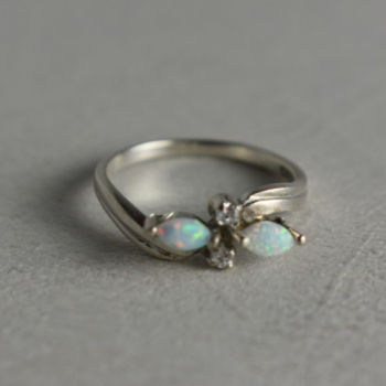 925 Sterling Silver Opal & CZ Ring Size 6.5