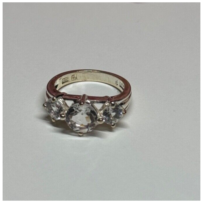 925 Sterling Silver CZ Ring Size 4