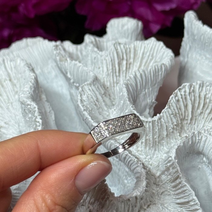 925 Sterling Silver Diamonds Ring Size 9.25