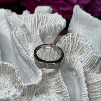 925 Sterling Silver Diamonds Ring Size 9.25