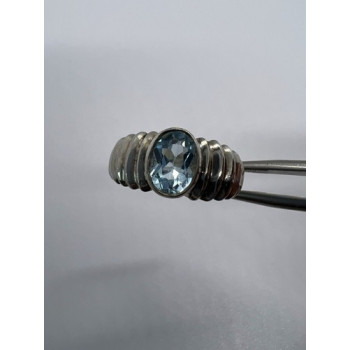 925 Sterling Silver & Blue Topaz Ring Size 5