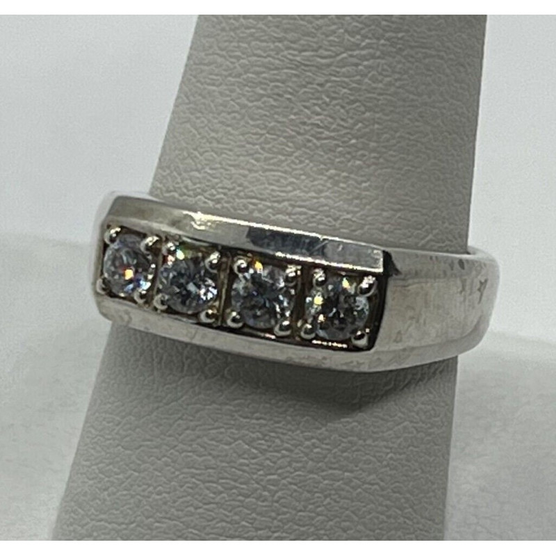 925 Sterling Silver CZ Ring Size 9