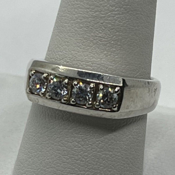 925 Sterling Silver CZ Ring Size 9