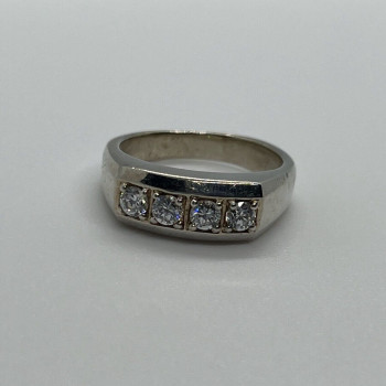 925 Sterling Silver CZ Ring Size 9