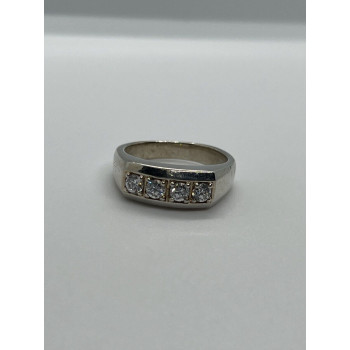 925 Sterling Silver CZ Ring Size 9