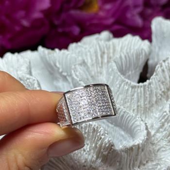 925 Sterling Silver Diamonds Ring Size 8.5