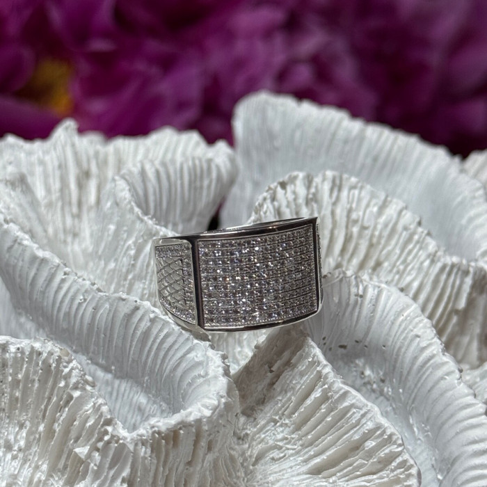 925 Sterling Silver Diamonds Ring Size 8.5