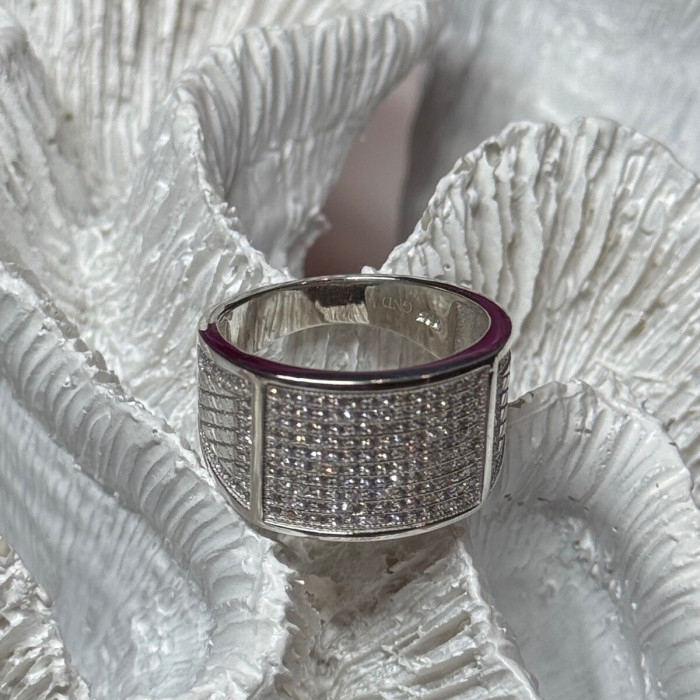 925 Sterling Silver Diamonds Ring Size 8.5