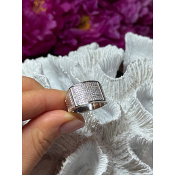 925 Sterling Silver Diamonds Ring Size 8.5
