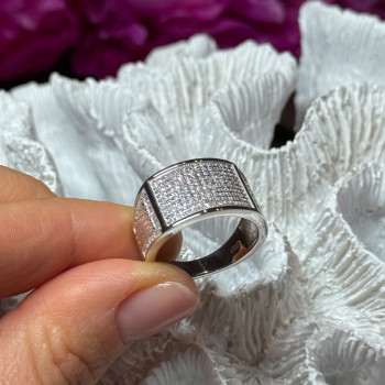925 Sterling Silver Diamonds Ring Size 8.5