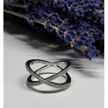 925 Sterling Silver CZ Ring Size 8.5