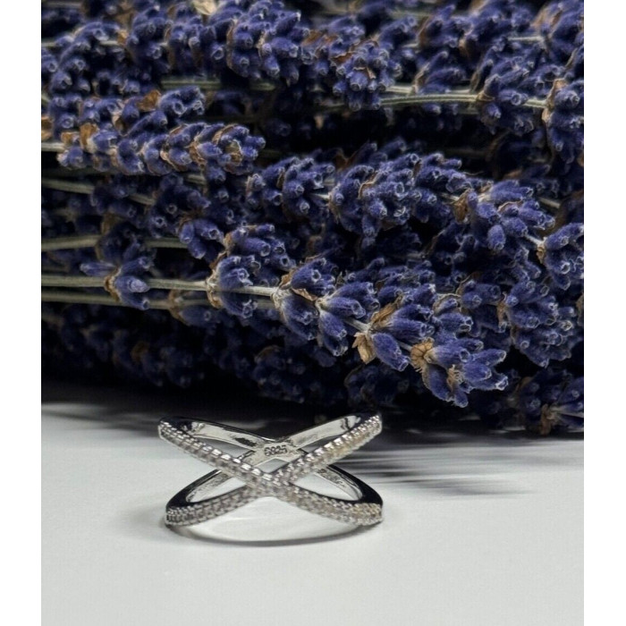 925 Sterling Silver CZ Ring Size 8.5