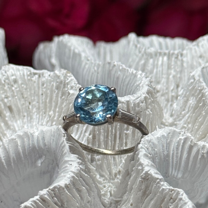 925 Sterling Silver Topaz & Beryl Ring Size 6