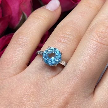 925 Sterling Silver Topaz & Beryl Ring Size 6
