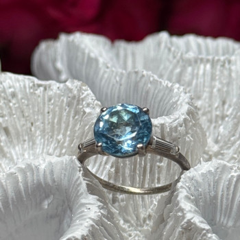 925 Sterling Silver Topaz & Beryl Ring Size 6