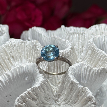925 Sterling Silver Topaz & Beryl Ring Size 6