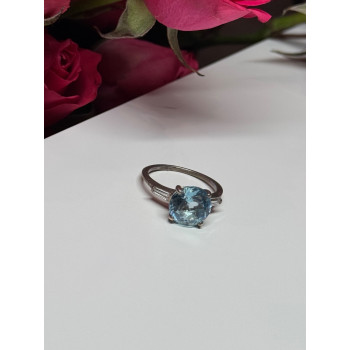 925 Sterling Silver Topaz & Beryl Ring Size 6