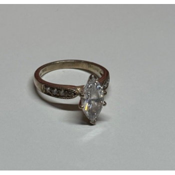 925 Sterling Silver CZ Ring Size 5.5