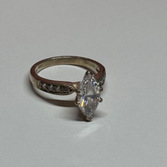 925 Sterling Silver CZ Ring Size 5.5