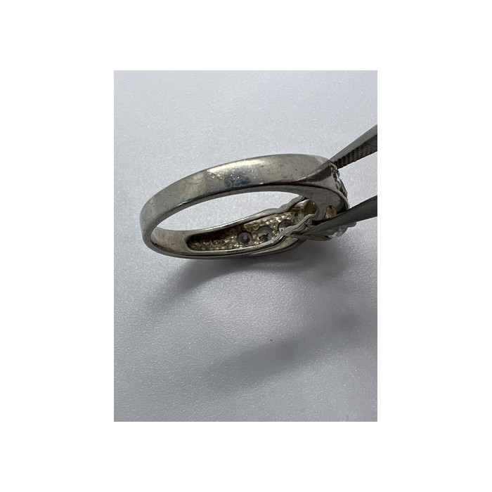 925 Sterling Silver & CZ Ring Size 9.5