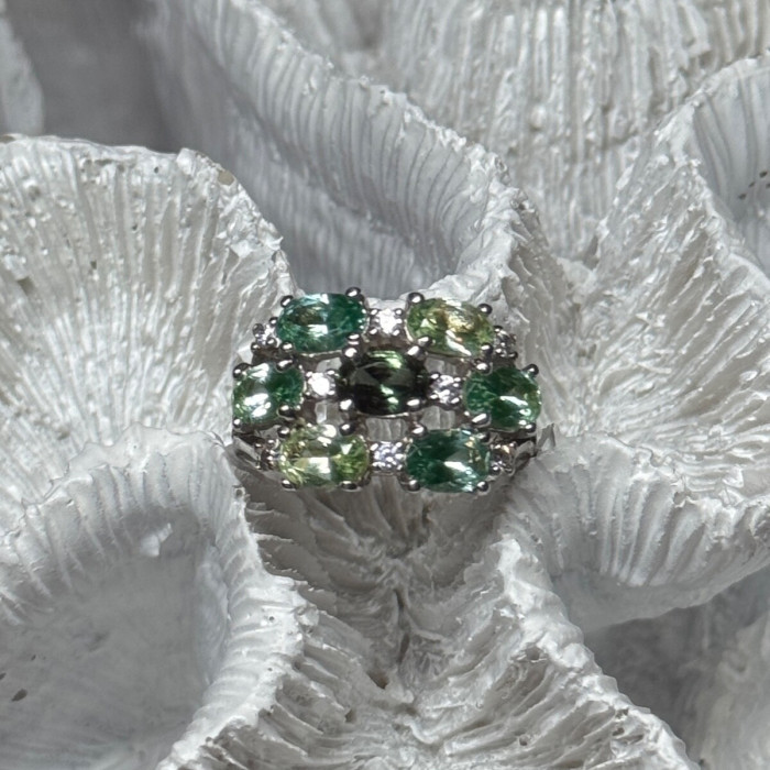 925 Sterling Silver Spinel & CZ Ring Size 6