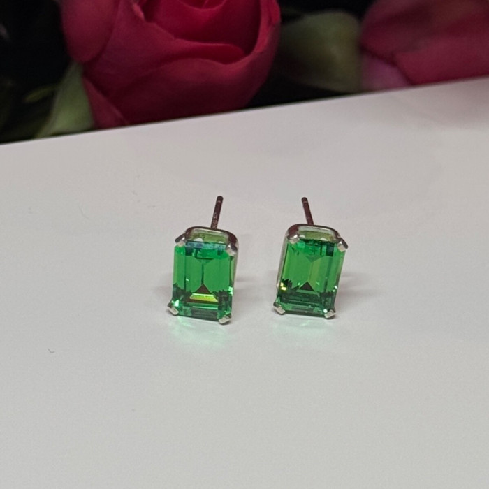 925 Sterling Silver Green Peridot Earrings Length 8 Mm