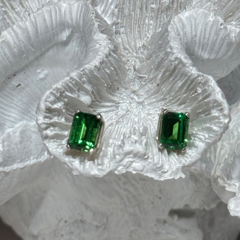 925 Sterling Silver Green Peridot Earrings Length 8 Mm
