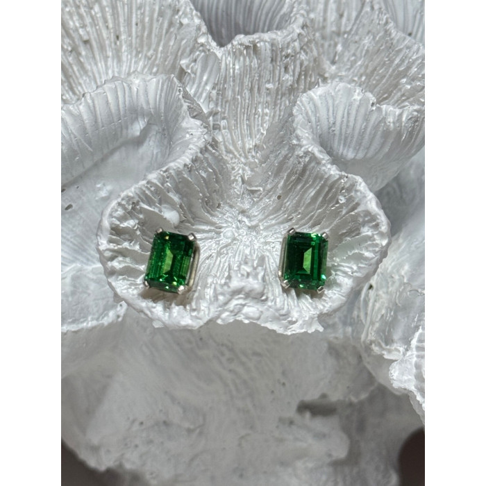 925 Sterling Silver Green Peridot Earrings Length 8 Mm