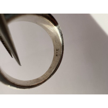 925 Sterling Silver & Opal Ring Size 7