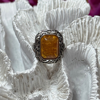 925 Sterling Silver Amber Ring Size 5